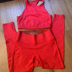 Outdoor Voices TechSweat legging/crop top SET